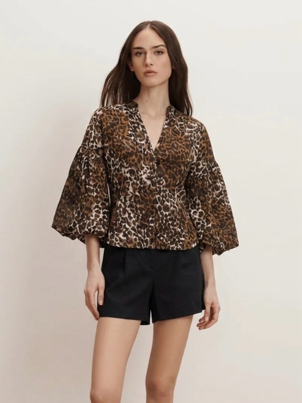 VERONICA BEARD $350 Leopard Puff Sleeve 100% Linen Top Size 4 Small Boho Resort